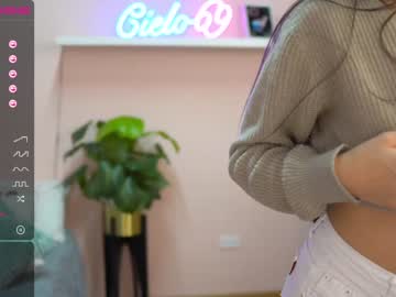 cam girl porn cielo69_ image #419994