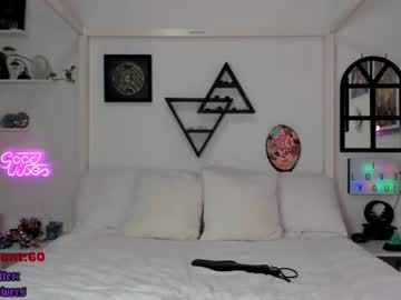 cam girl porn violetttflowers image #1247192