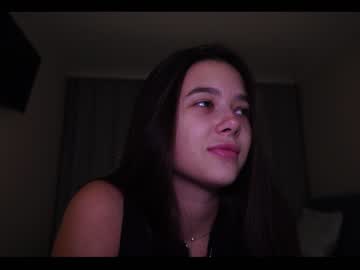 cam girl porn emilybatee image #5970008