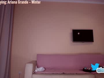 cam girl porn hollyextra image #2611080