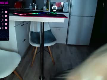 cam couple porn kissallisse image #1493723