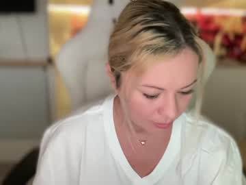 cam girl porn kiradivine image #5450894