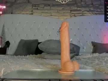 cam girl porn royalsquirt_ image #3990995