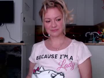 cam girl porn kiradivine image #2020589