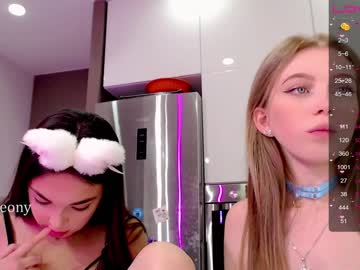 cam girl porn small_blondee image #2974778