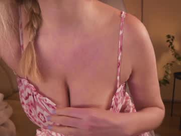 cam girl porn saltedhoney image #3979013