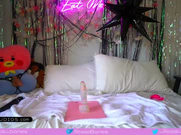 cam girl porn rosiebones image #2824542