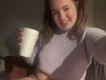 cam girl porn yralliemae image #1600411