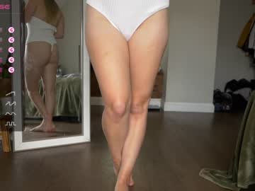 cam girl porn sophie_fennec image #5495963