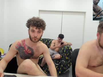 cam man porn classied image #117471
