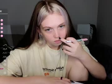 cam girl porn small_blondee image #5558901