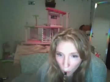 cam girl porn sm0keprincesspeach image #7029177