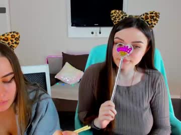 cam girl porn babytwins image #557336