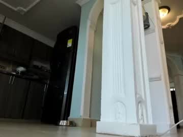 cam girl porn noemibcnz image #584784