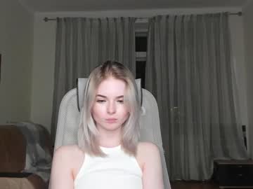 cam girl porn yuppiyulia image #260713