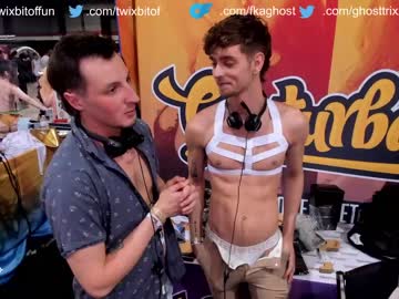 cam man porn twixbitoffun image #4228792
