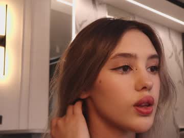 cam girl porn angella_kleee image #4852371