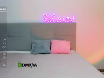 cam girl porn small_blondee image #4691585