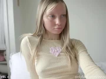 cam girl porn pureangeldolores image #5667014