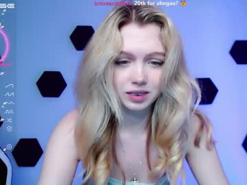 cam girl porn small_blondee image #3882195