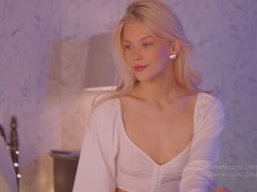 cam girl porn _2strangers image #2761398