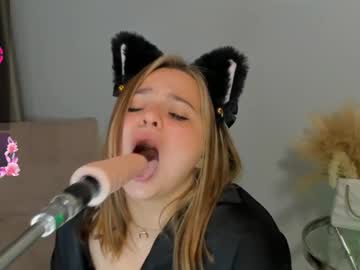cam girl porn melissabowen image #6999875