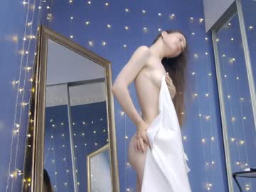 cam girl porn kriskras__ image #4955178