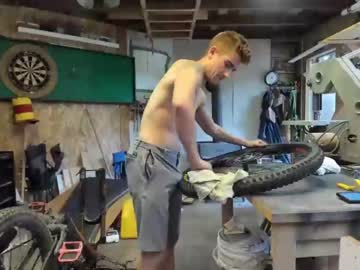 cam couple porn ryanrailer image #2574142