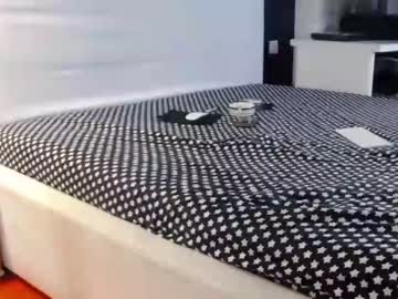 cam girl porn carmela_fox image #1989722