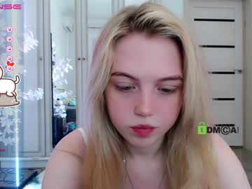 cam girl porn small_blondee image #3594690