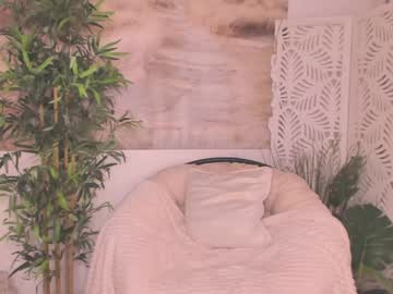 cam girl porn yourmidnightcoffee image #2604133