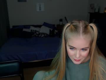 cam girl porn monika_harper image #438211