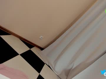 cam girl porn hollyextra image #5589860