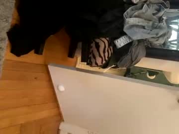 Cam for italasianwifenhubbyxxx