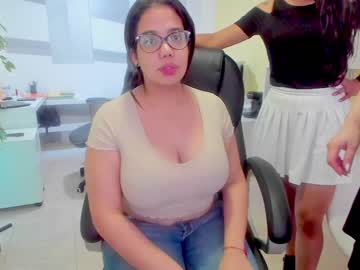 cam couple porn bluebooxxx image #1364367