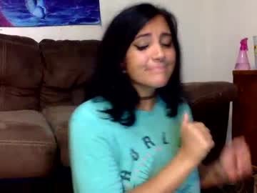 cam couple porn babypeaches101 image #4339896