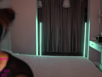 cam girl porn lindamei image #2487320
