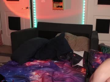 cam couple porn width_of_a_peach image #2469732