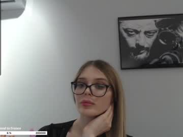 cam tranny porn cutiewhitefox image #1511606