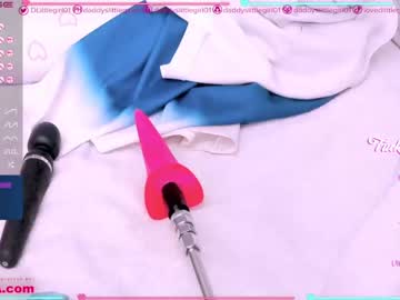 cam girl porn daddyslittlegirl01 image #1402640